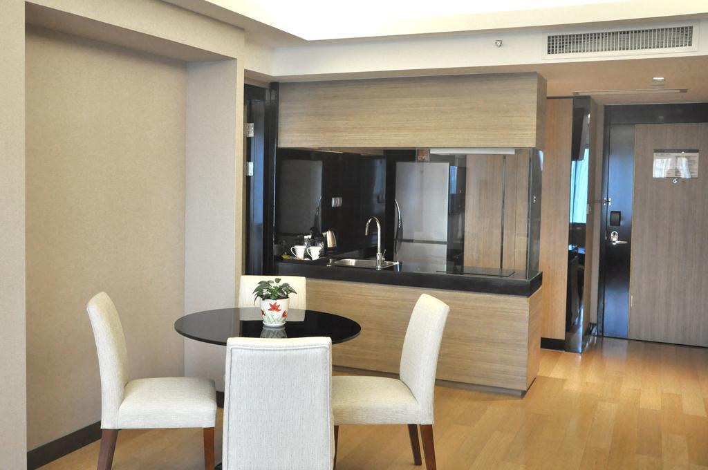 M Hotel Chengdu Esterno foto