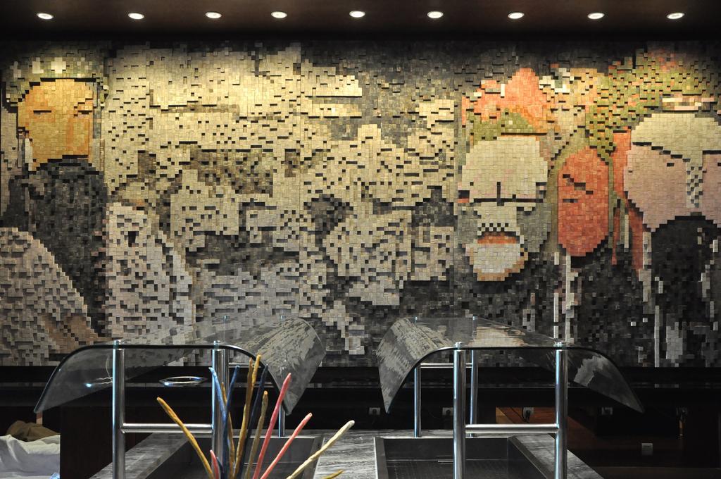 M Hotel Chengdu Esterno foto
